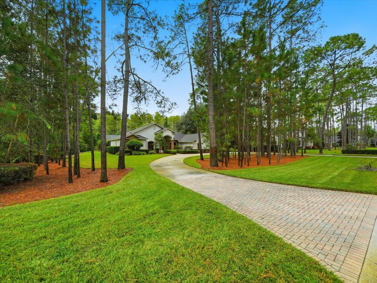 PINE CREST ESTATES - Residential