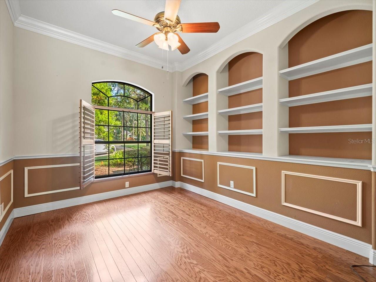 PINE CREST ESTATES - Residential