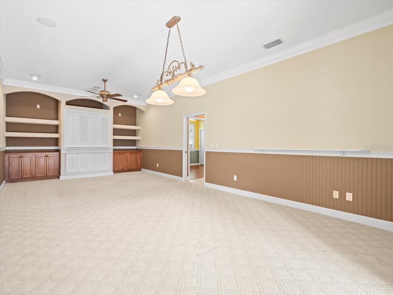 PINE CREST ESTATES - Residential