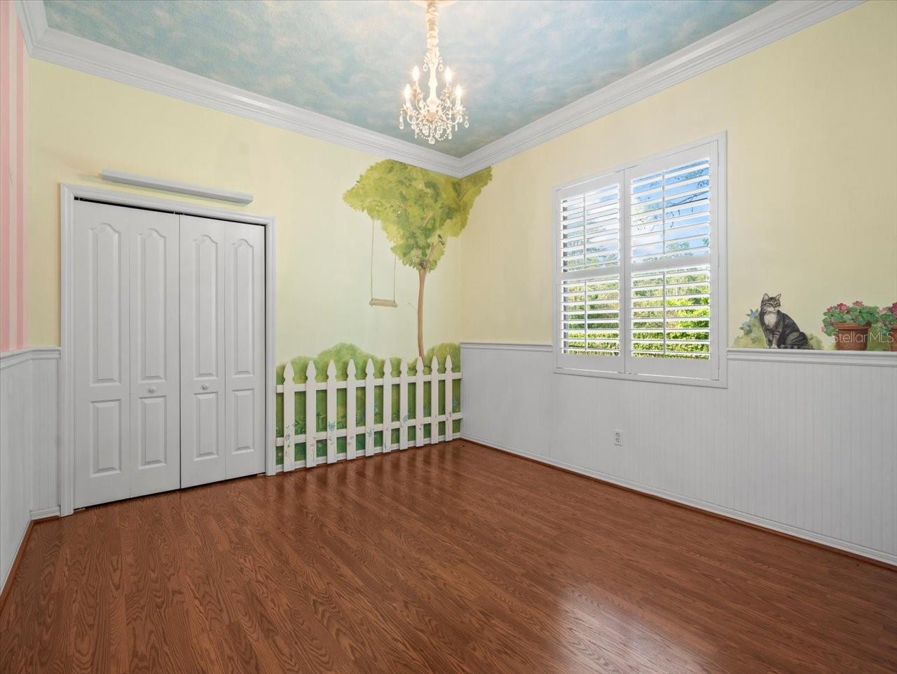 PINE CREST ESTATES - Residential
