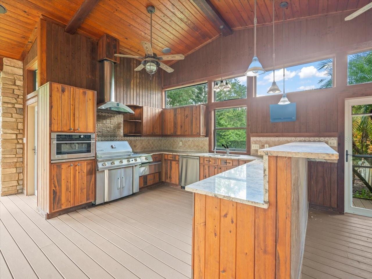 PINE CREST ESTATES - Residential