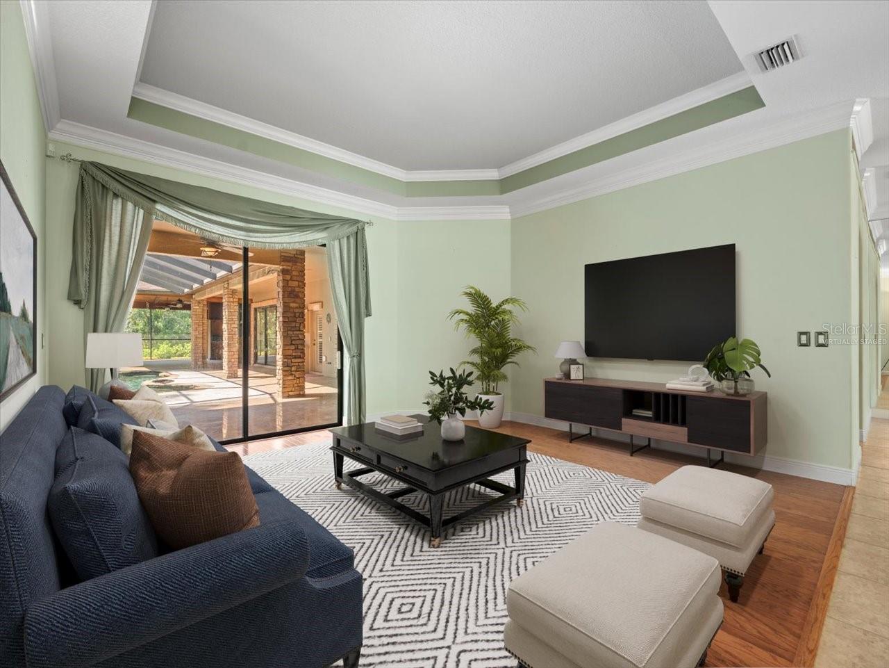 PINE CREST ESTATES - Residential