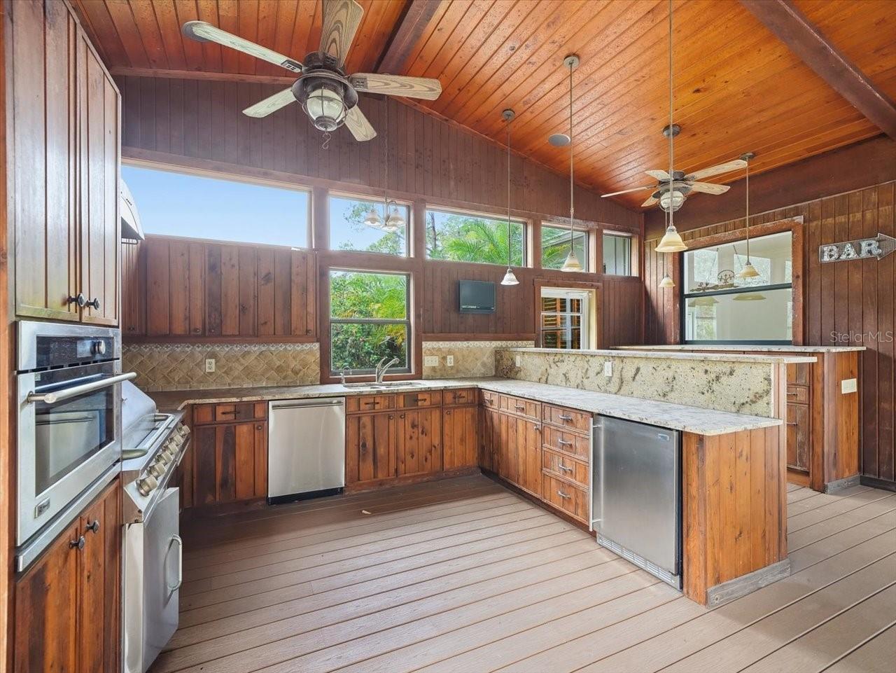 PINE CREST ESTATES - Residential