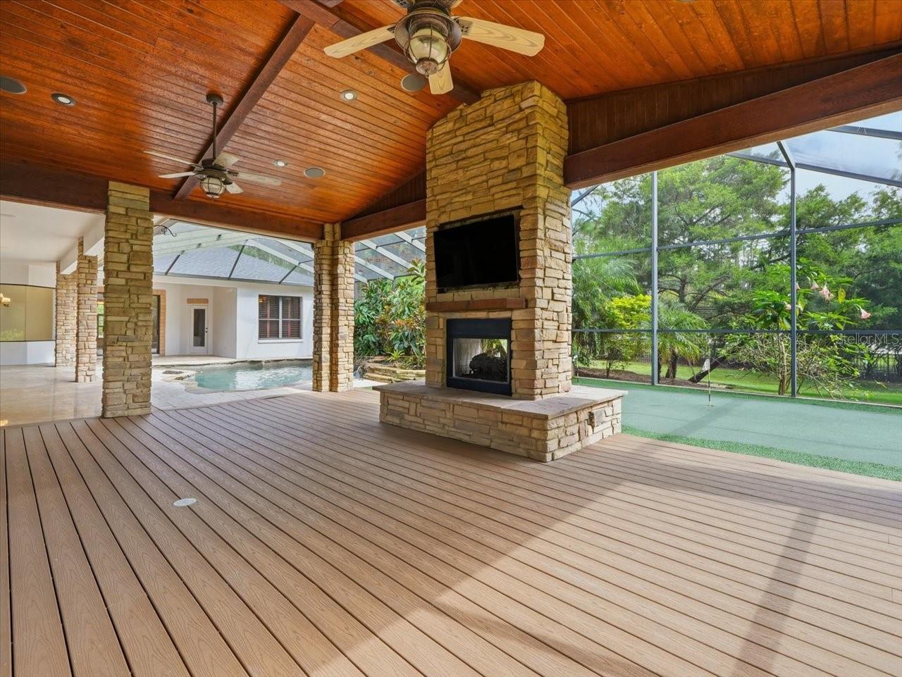 PINE CREST ESTATES - Residential