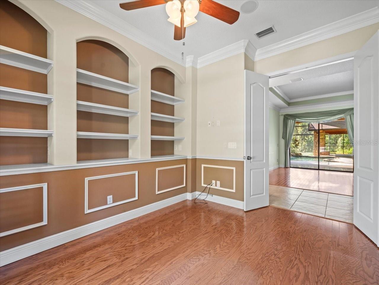 PINE CREST ESTATES - Residential