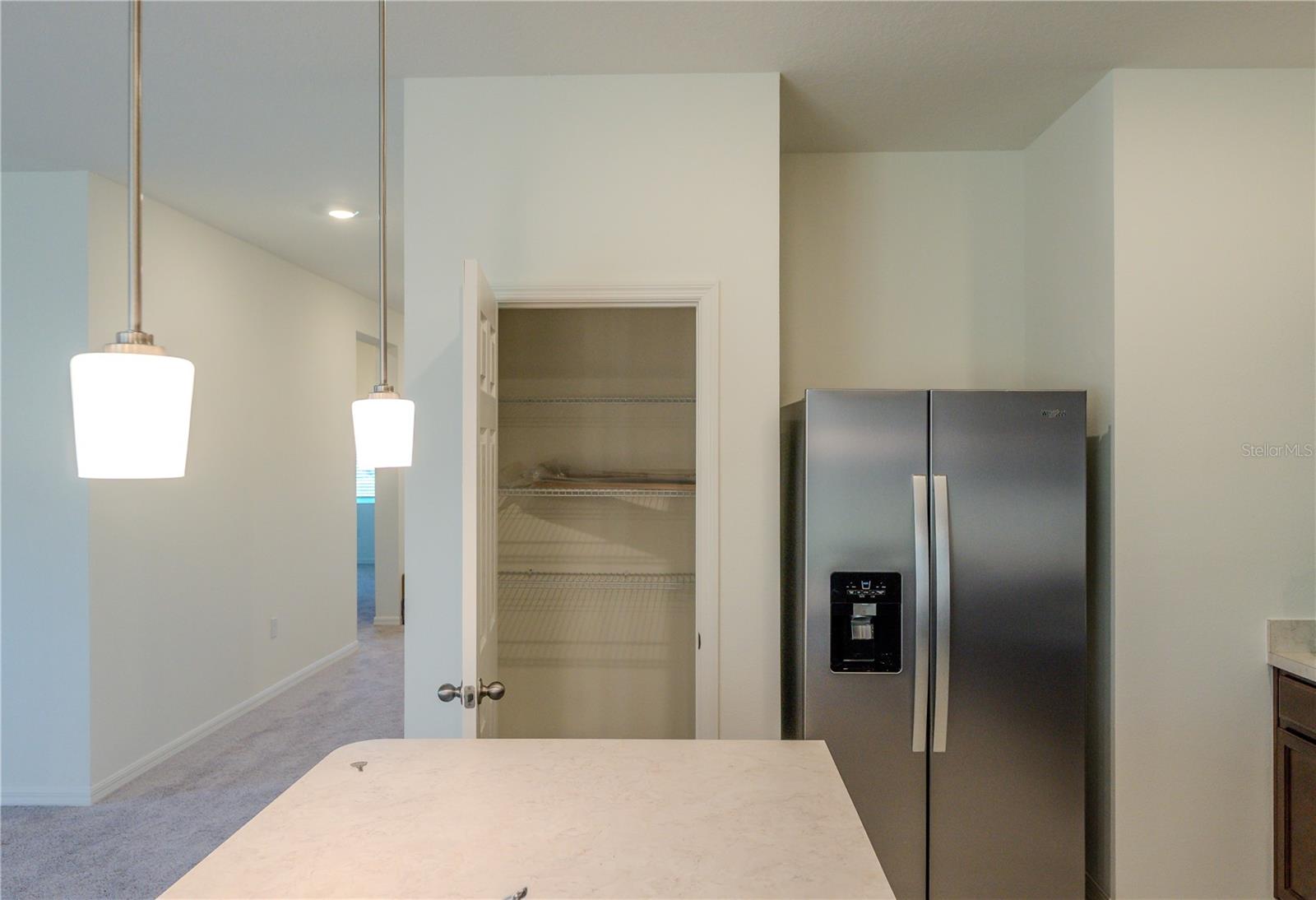 SILVER LAKE ESTATES - Residential Lease