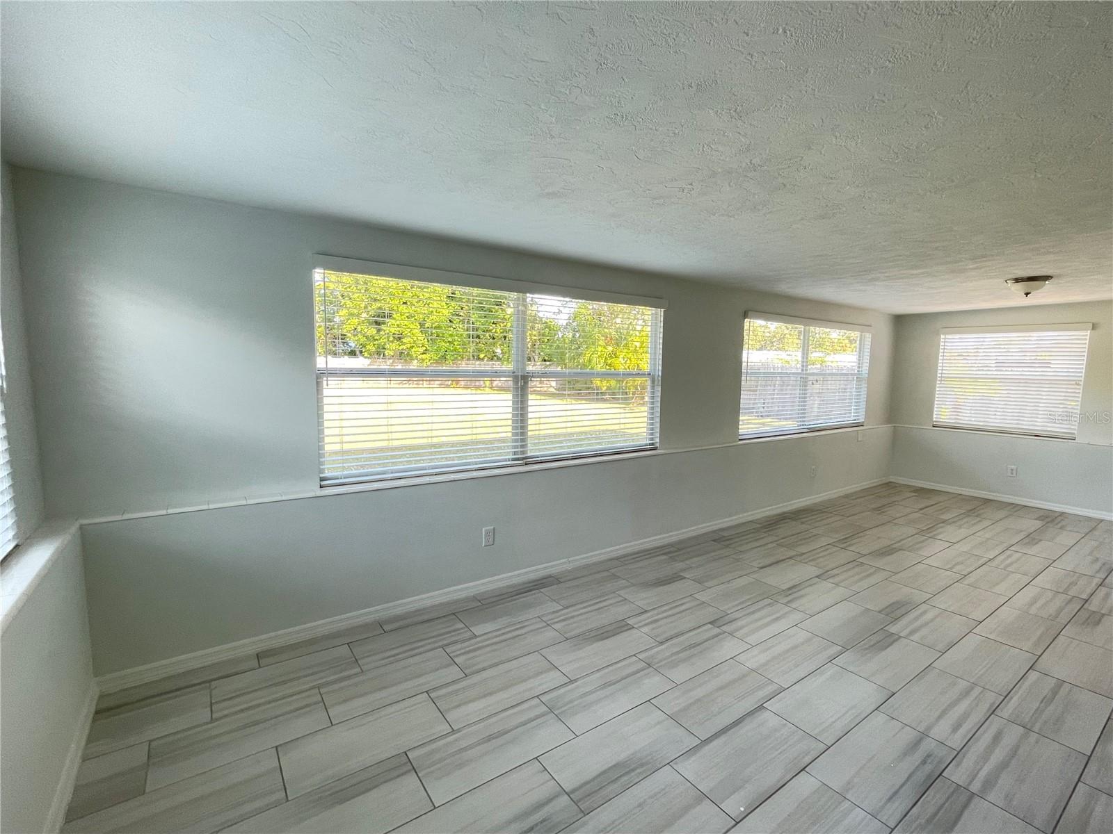 GULF GATE - Residential Lease