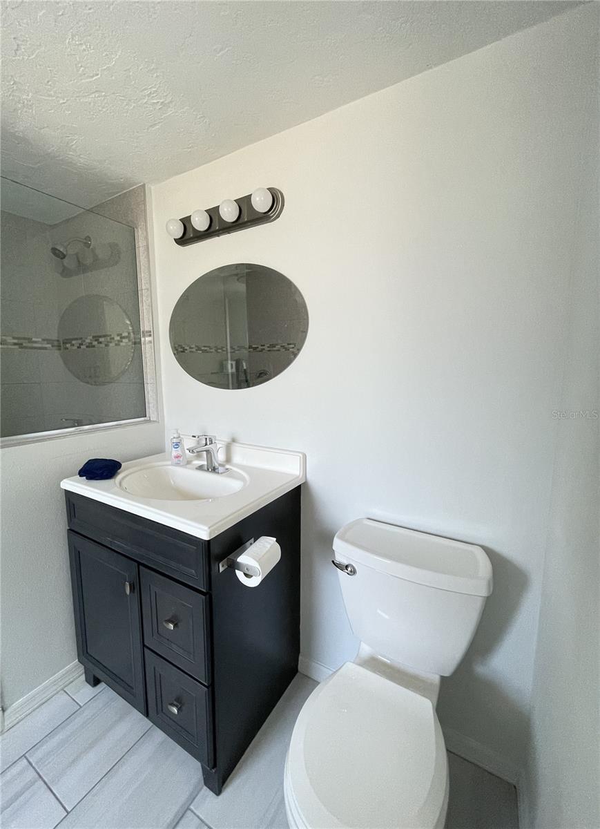 GULF GATE - Residential Lease