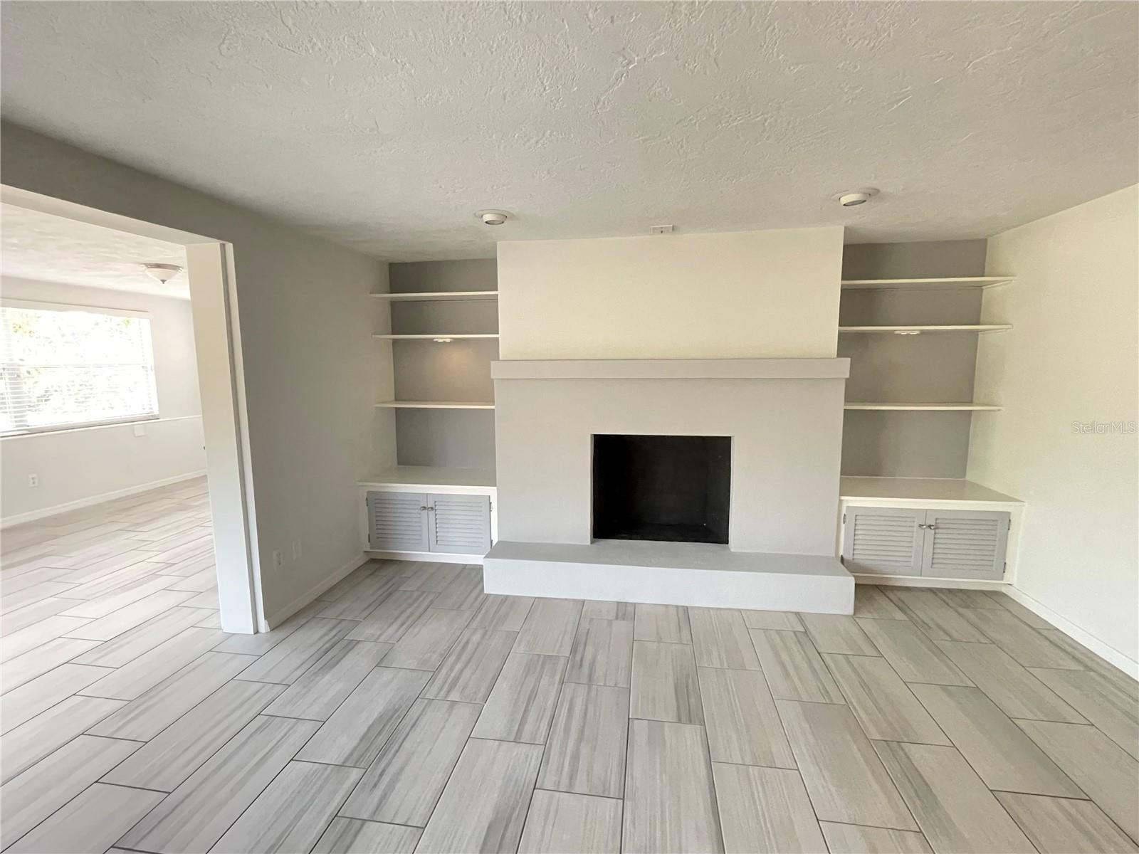 GULF GATE - Residential Lease