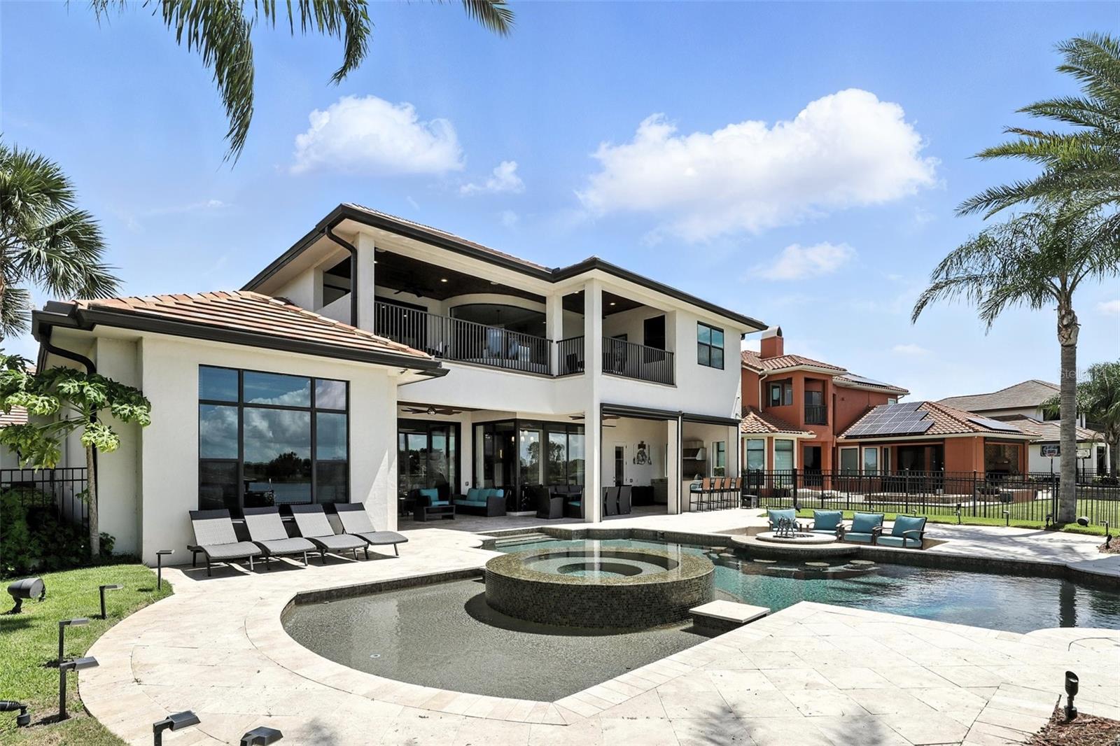 CASA DEL LAGO REP - Residential