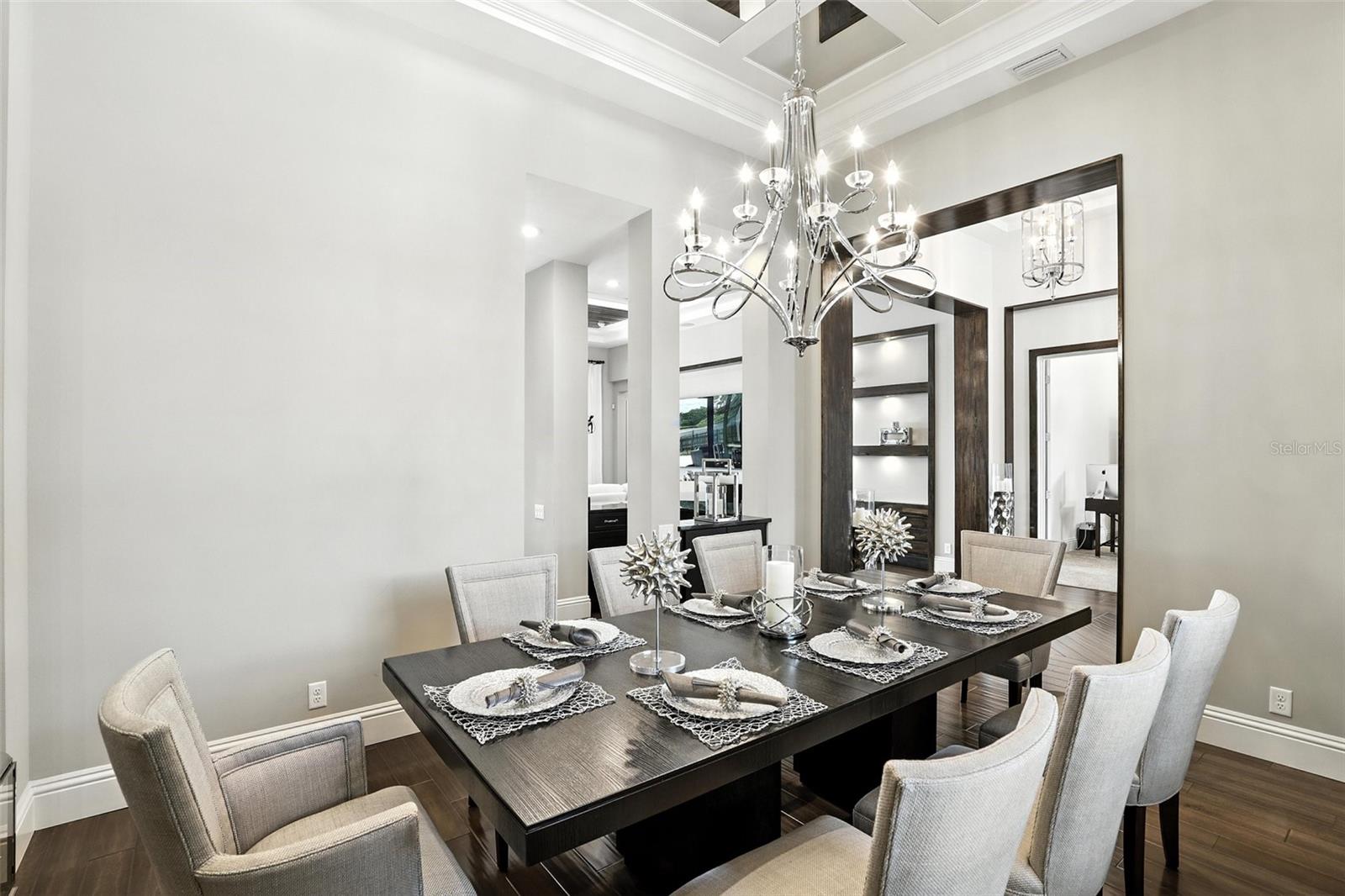 CASA DEL LAGO REP - Residential