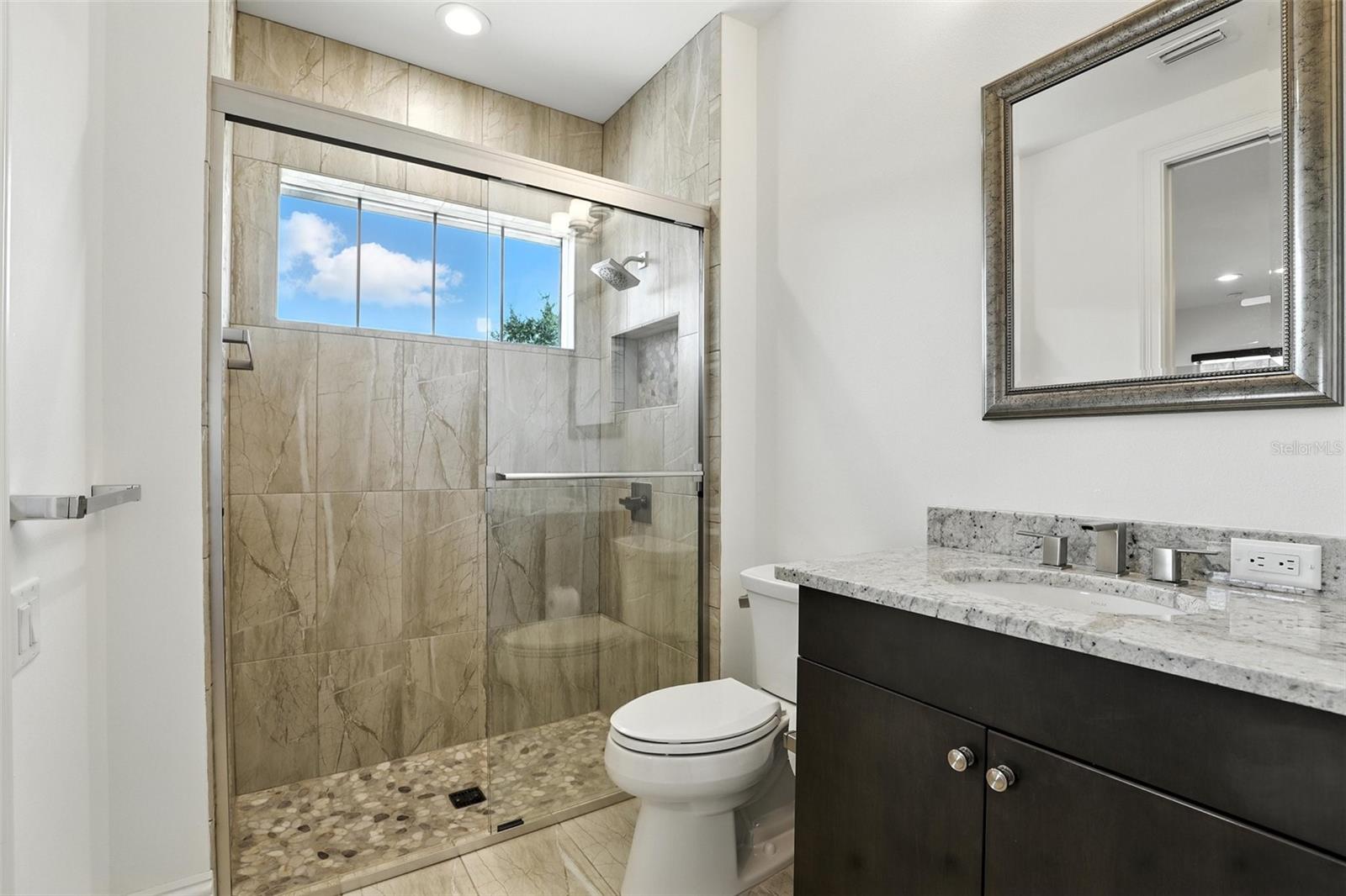 CASA DEL LAGO REP - Residential