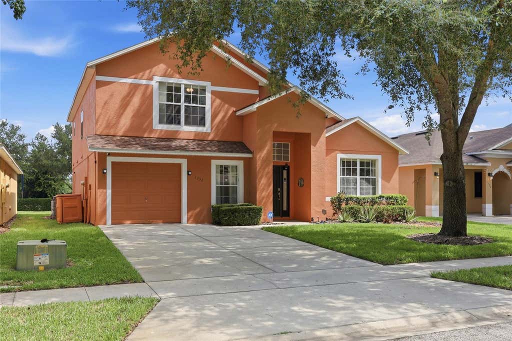 Photo of 1332 Zureiq Court, Clermont, FL 34714 (MLS # G5116440)