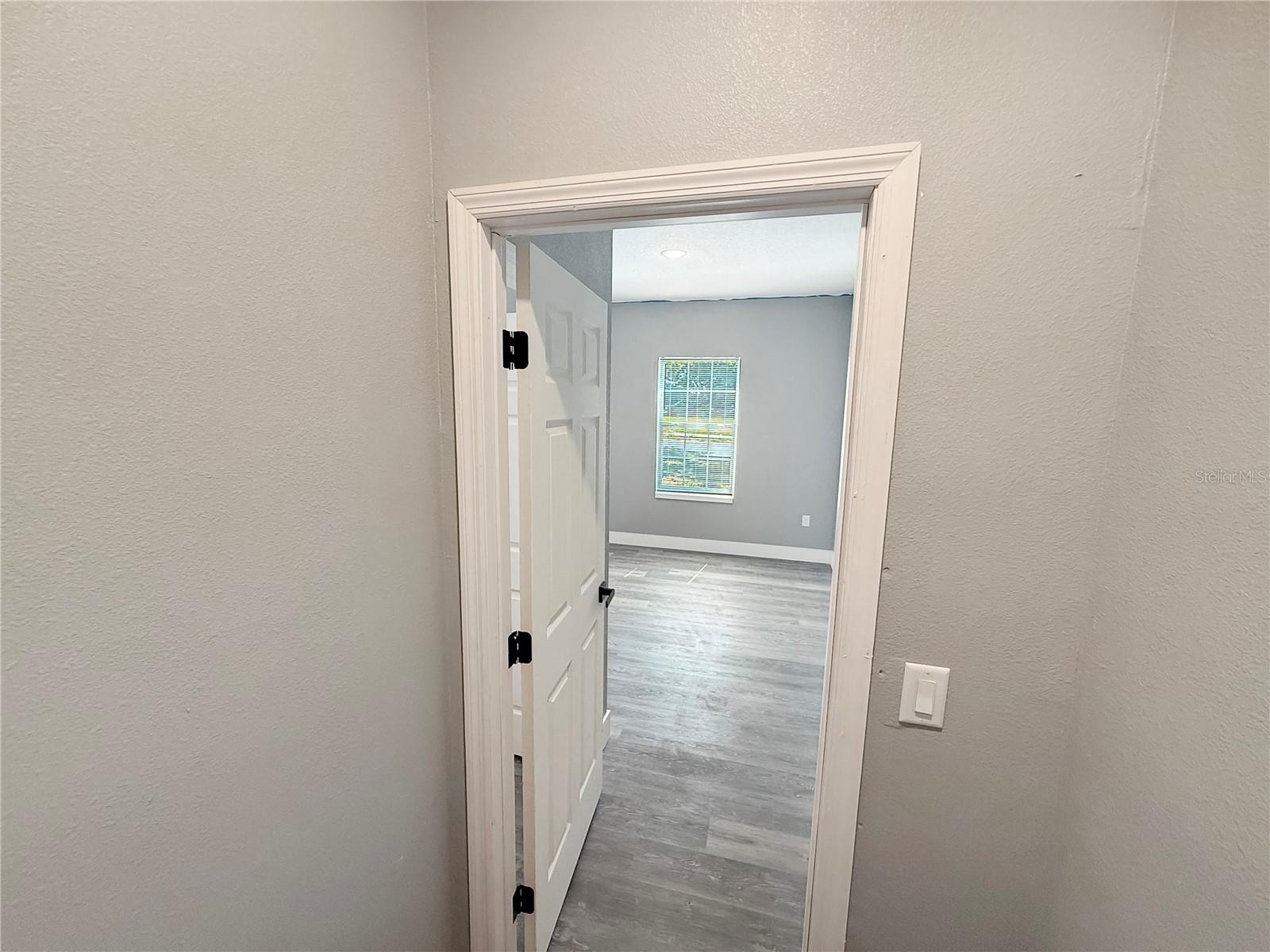 LAKE WALES LAND CO SUB - Residential Lease