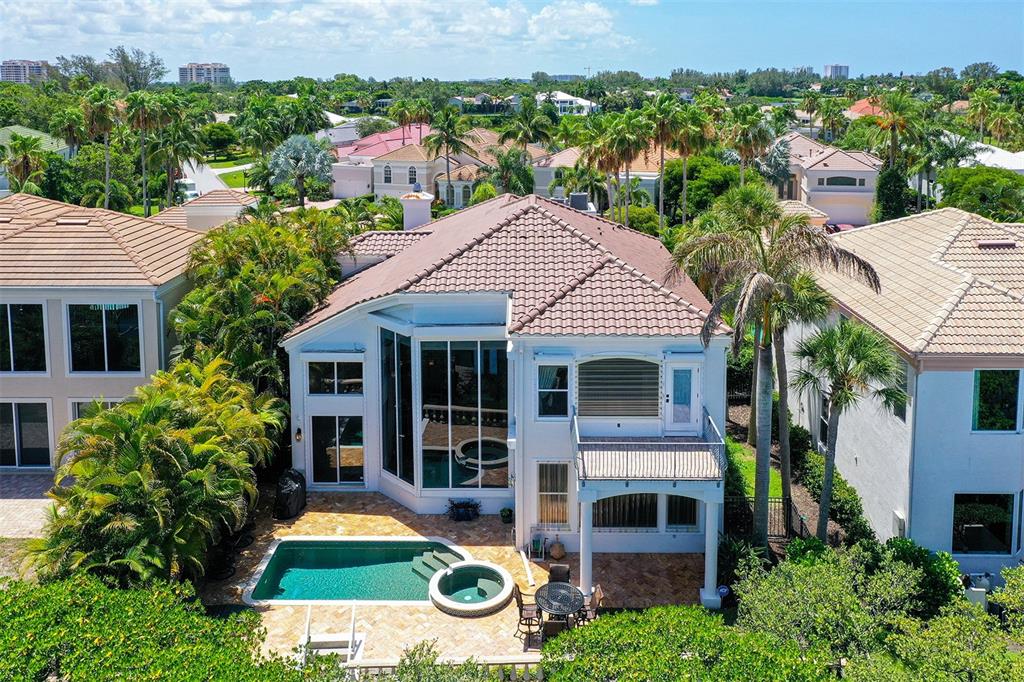 QUEENS HARBOUR - Residential