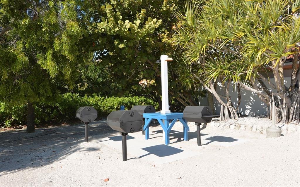 QUEENS HARBOUR - Residential