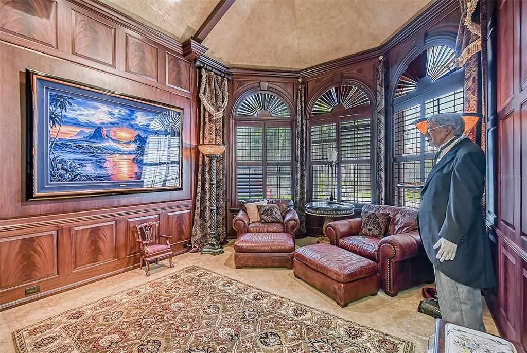 QUEENS HARBOUR - Residential