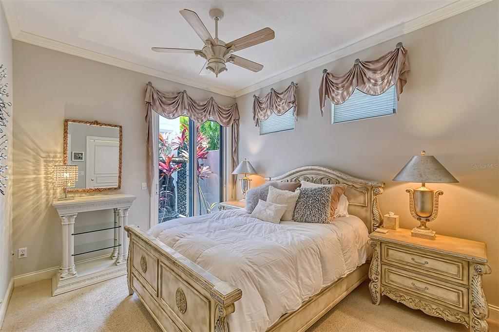 QUEENS HARBOUR - Residential