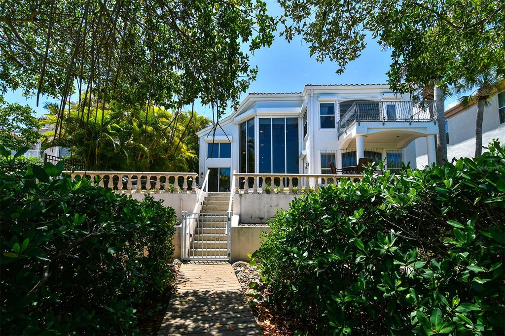 QUEENS HARBOUR - Residential