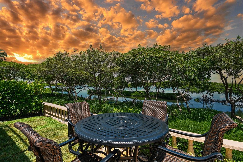 QUEENS HARBOUR - Residential