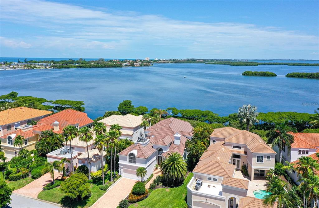 QUEENS HARBOUR - Residential