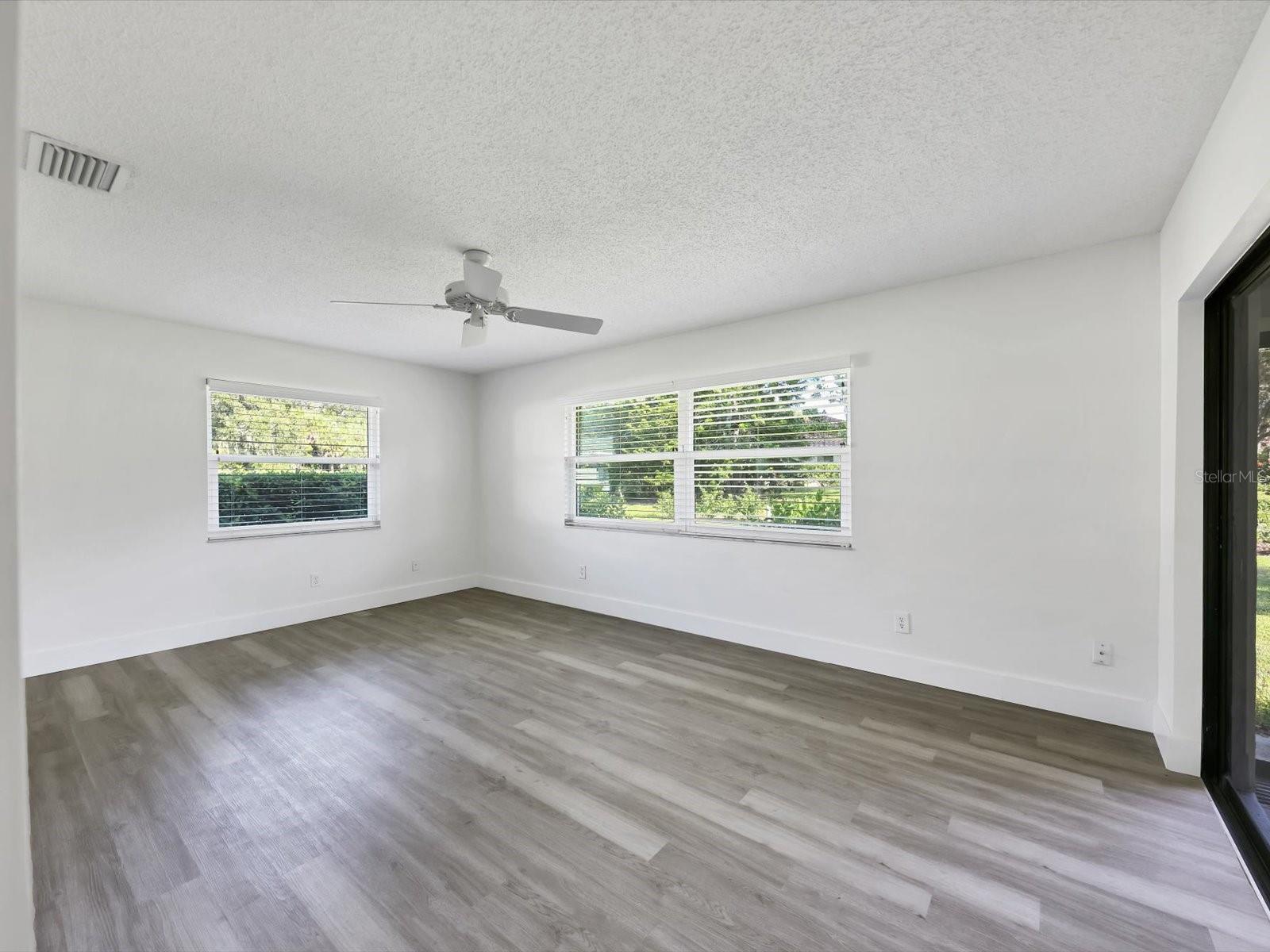 PALM-AIRE AT SARASOTA 11-A - Residential Lease