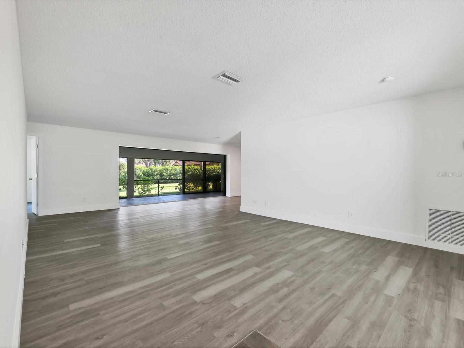 PALM-AIRE AT SARASOTA 11-A - Residential Lease