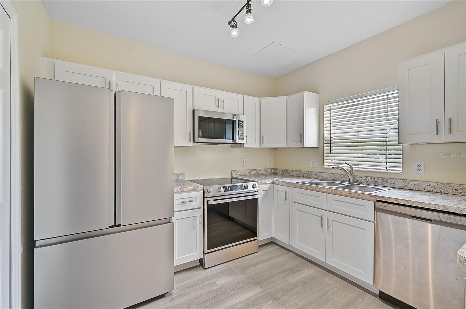 GREENBROOK WALK PH 3B - Residential