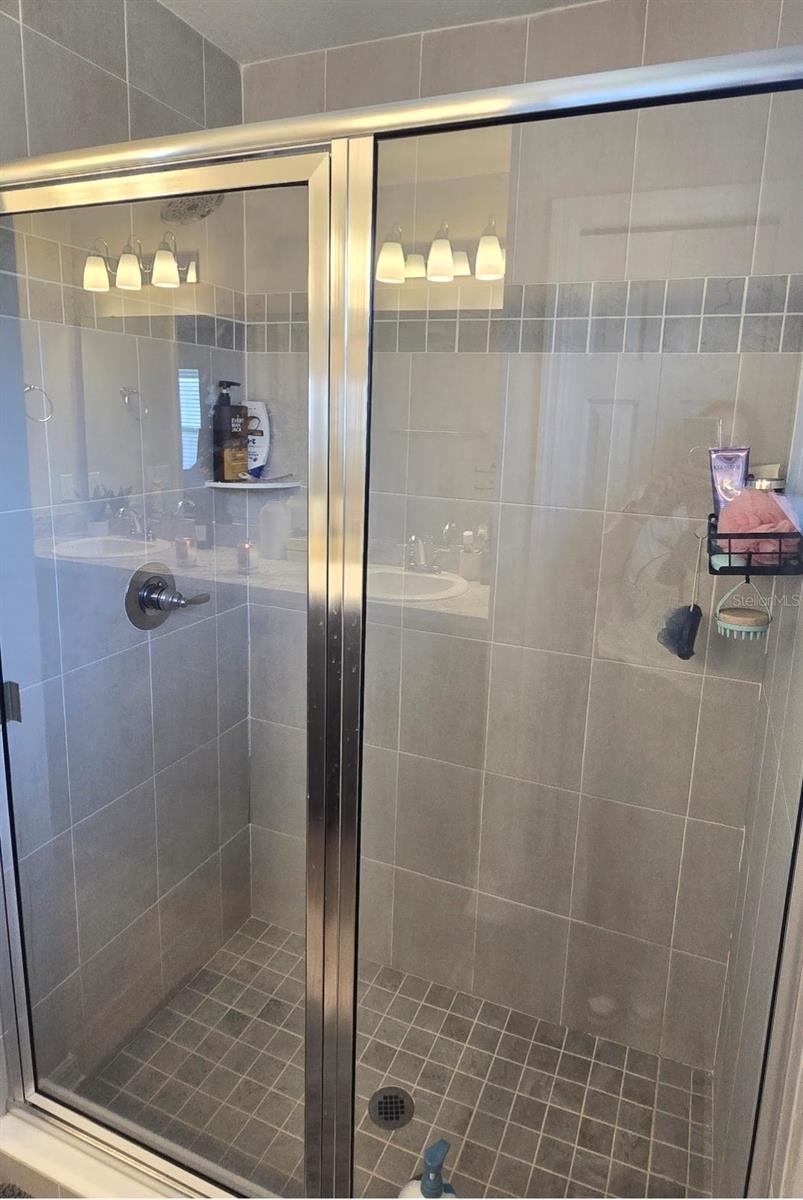 GENEVA LANDINGS - Residential