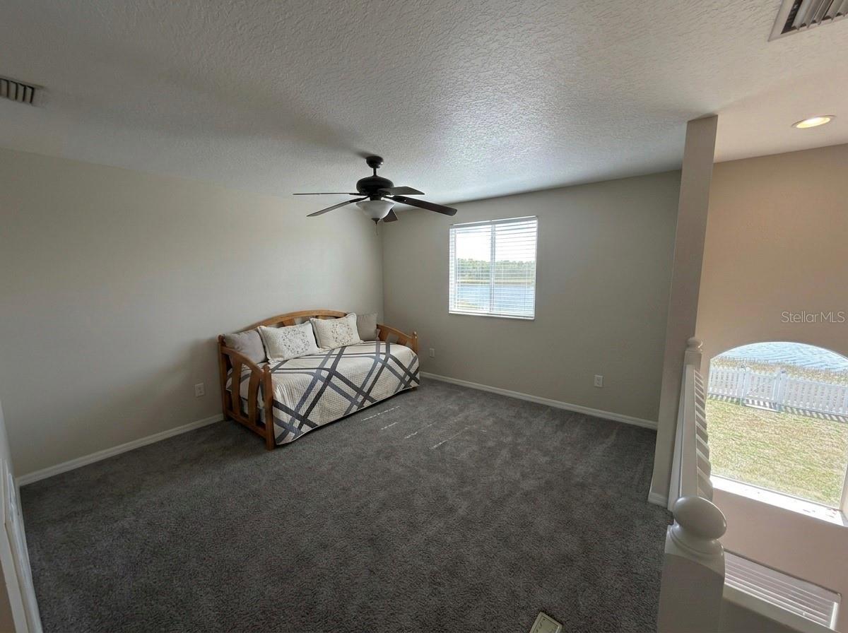 CARRIAGE POINTE PH 1 - Residential Lease