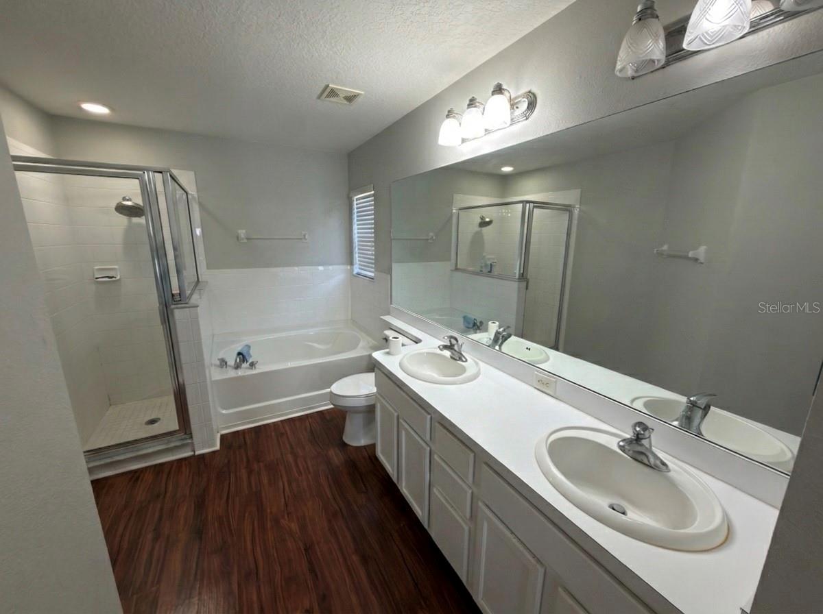 CARRIAGE POINTE PH 1 - Residential Lease