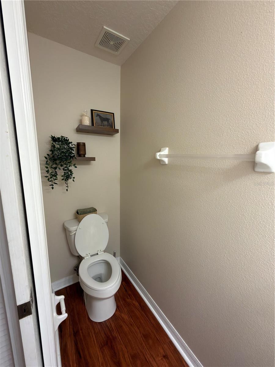 CARRIAGE POINTE PH 1 - Residential Lease