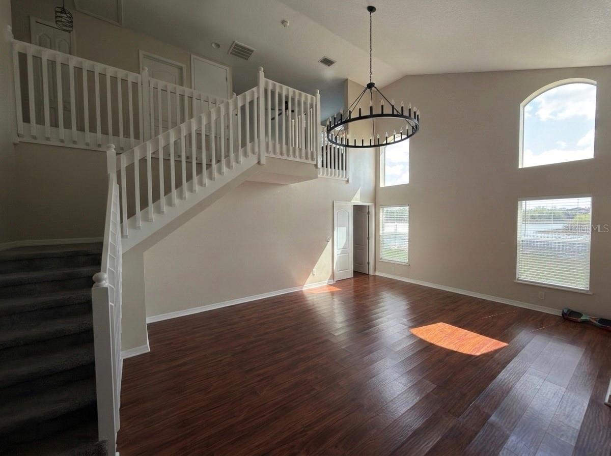 CARRIAGE POINTE PH 1 - Residential Lease