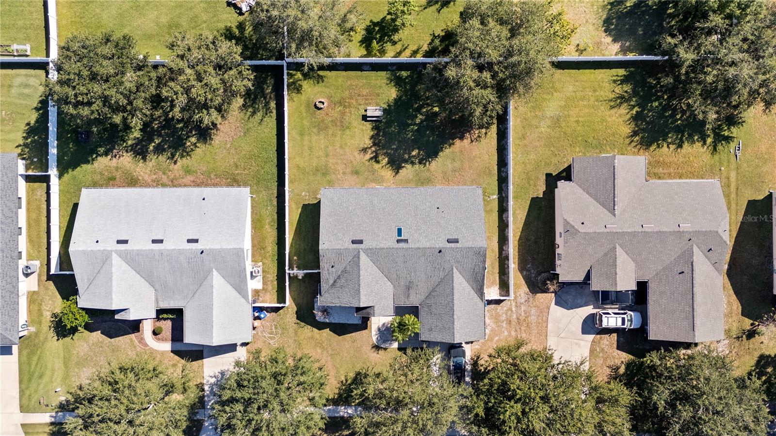 EAST LAKE RESERVE AT NARCOOSSEE UNIT 3 - Residential Lease