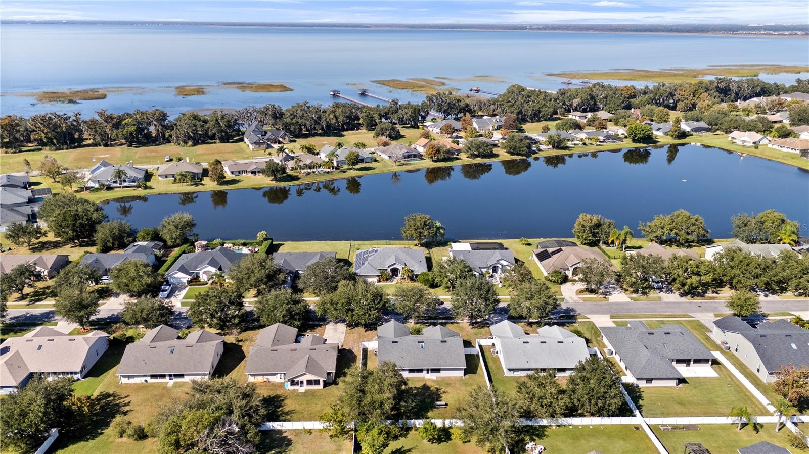 EAST LAKE RESERVE AT NARCOOSSEE UNIT 3 - Residential Lease