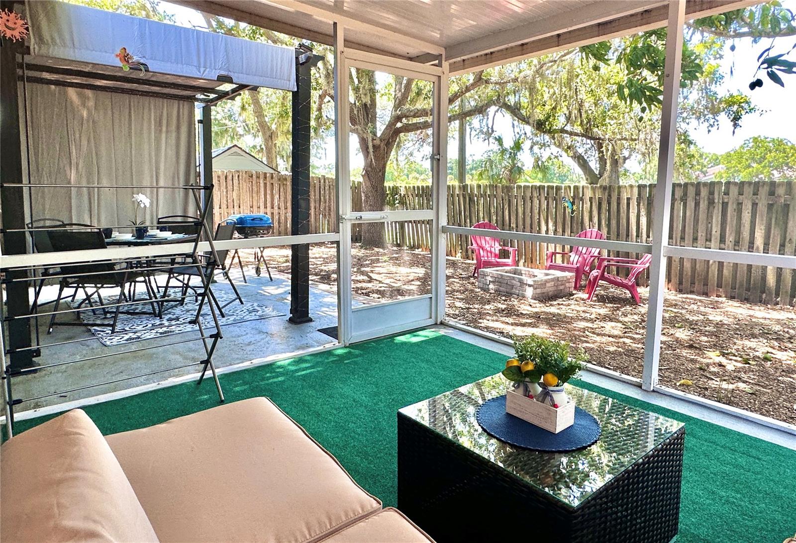 KENSINGTON OAKS - Residential