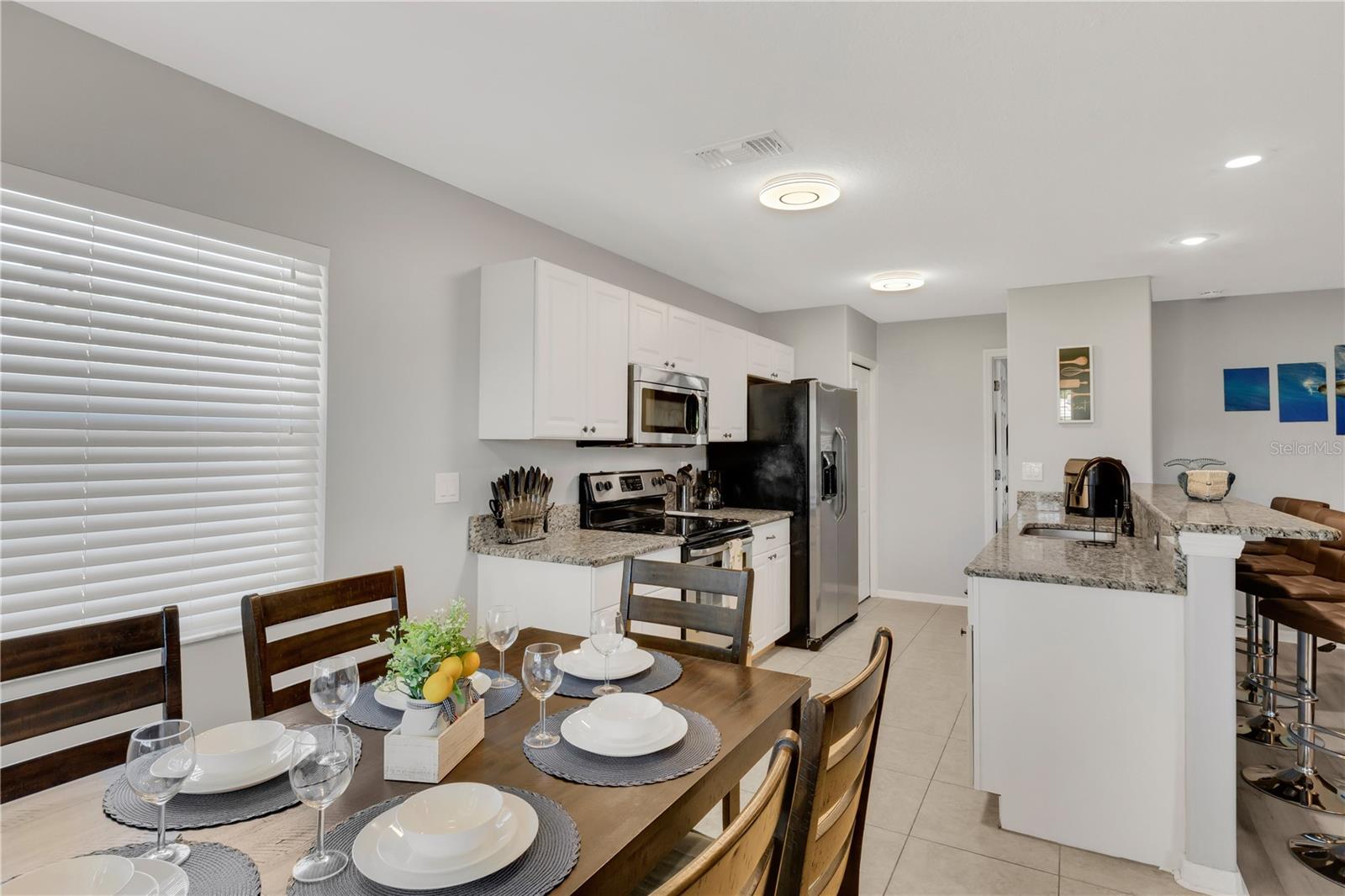 KENSINGTON OAKS - Residential