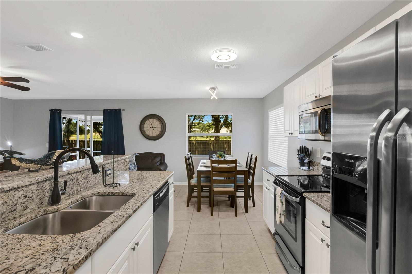 KENSINGTON OAKS - Residential