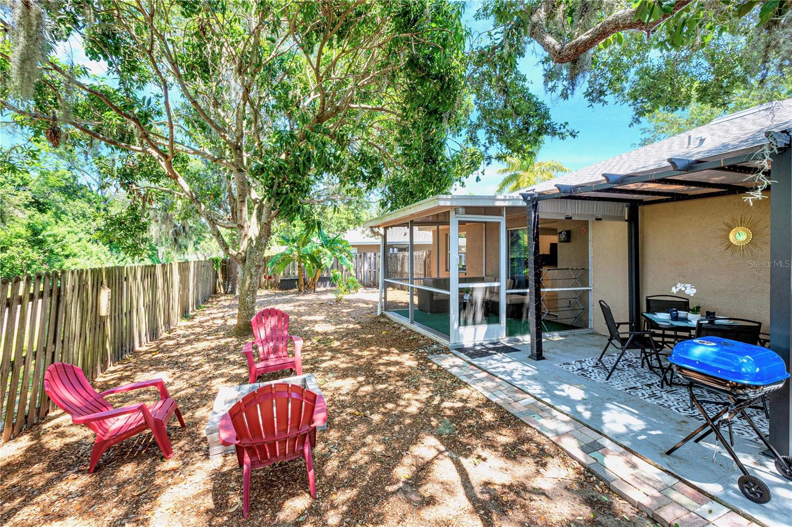 KENSINGTON OAKS - Residential