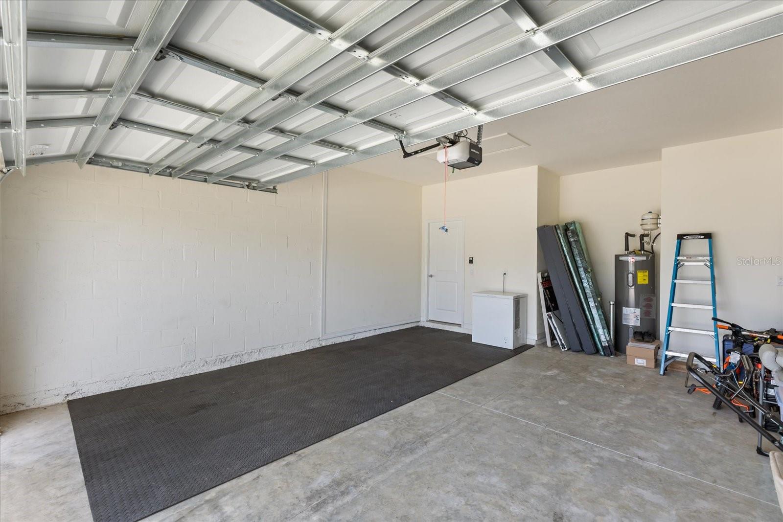 ZEPHYR LAKES SUB - Residential