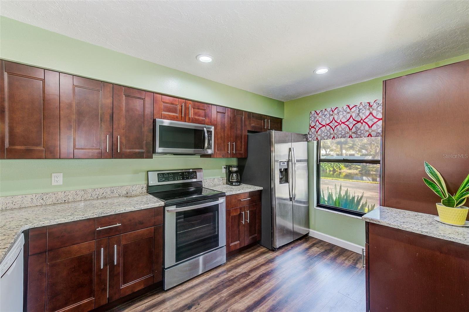 HUNTINGTON WOODS PH II - Residential