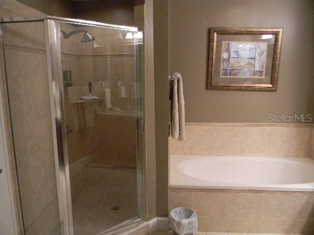 YACHT HARBOR VILLAGE CONDOS - Residential