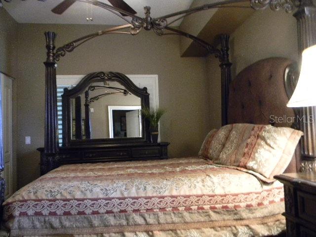 YACHT HARBOR VILLAGE CONDOS - Residential