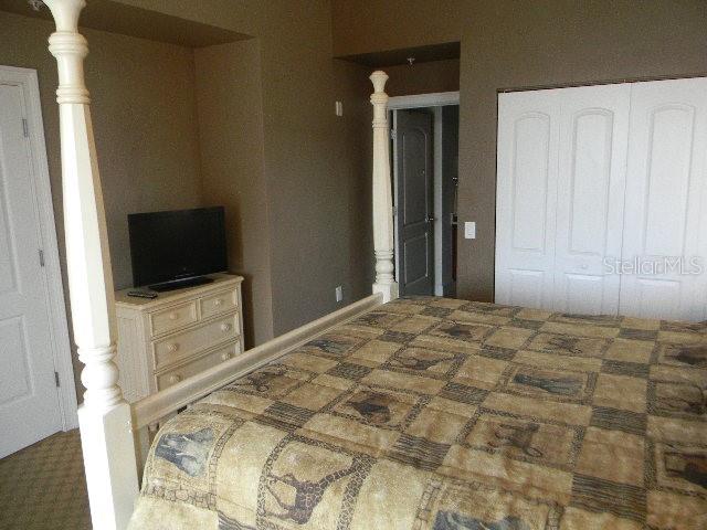 YACHT HARBOR VILLAGE CONDOS - Residential