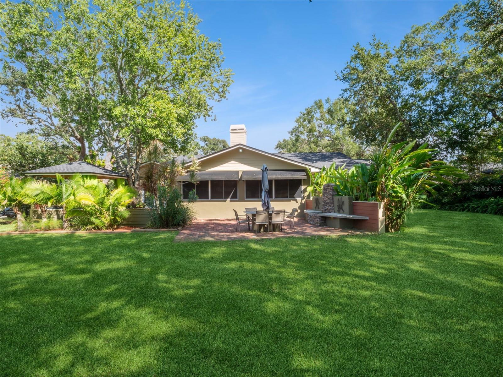 EMERALD ACRES - Residential