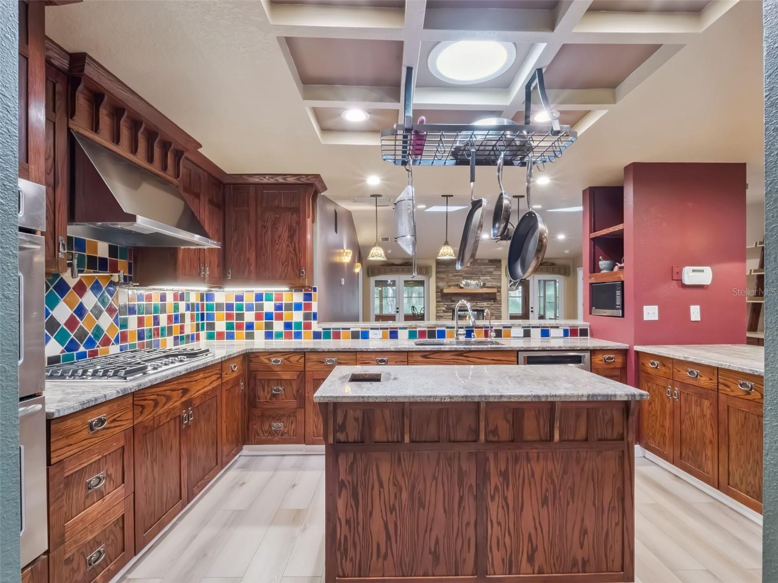 EMERALD ACRES - Residential