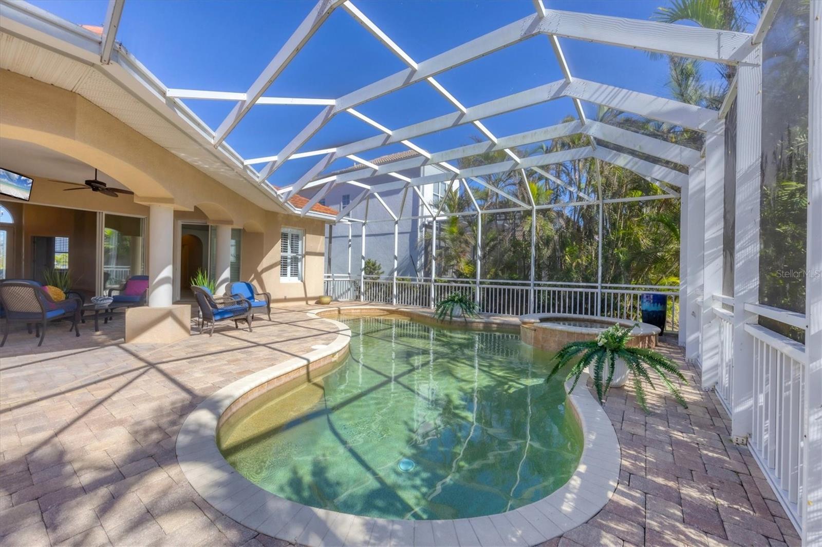 HARBOUR LANDINGS - Residential