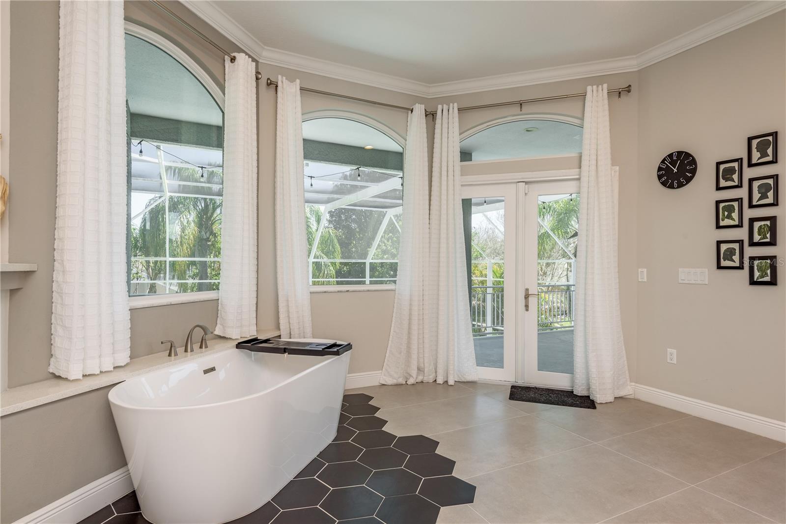 PRESIDENTS LANDING PH 3 - Residential