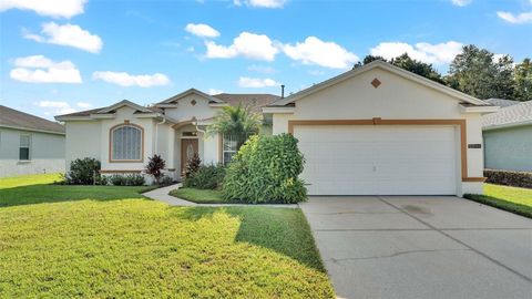 A home in LAKELAND