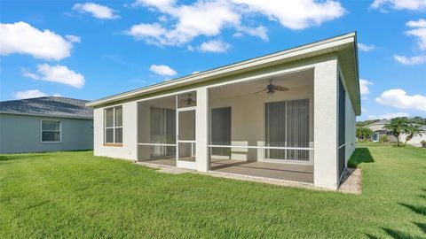 A home in LAKELAND